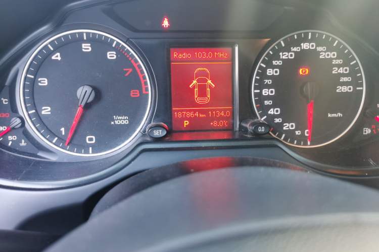 Used Audi Q5 2011 2.0TFSI Technology Model
