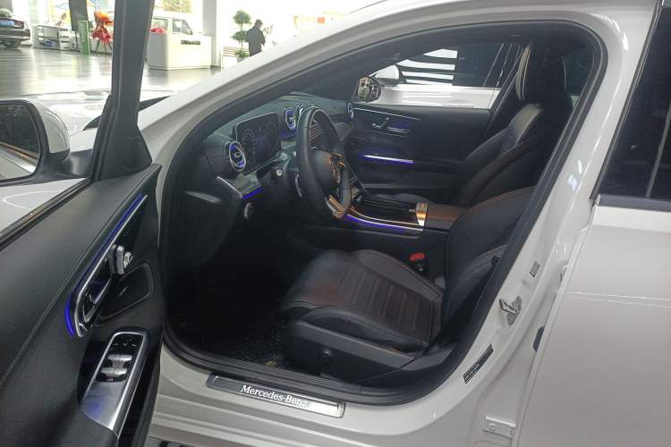 Used Mercedes-Benz C-Class 2024 Second Facelift C 260 L Sport Edition
