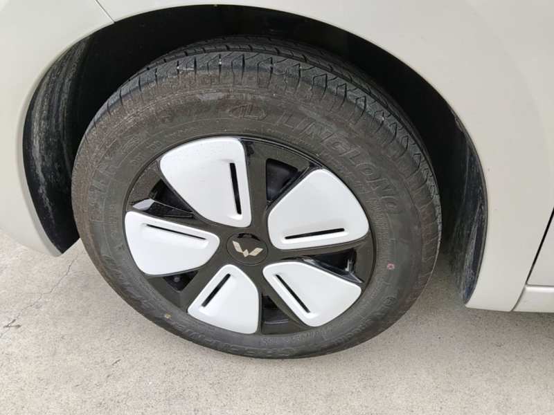 Used Wuling Hongguang MINIEV 2025 Four-Door Version Advanced Edition — 22