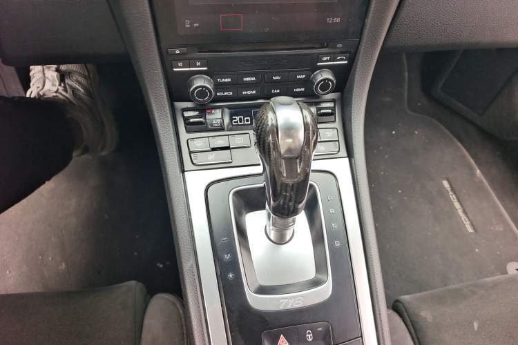 Used Porsche 718 2016 Cayman 2.0T
