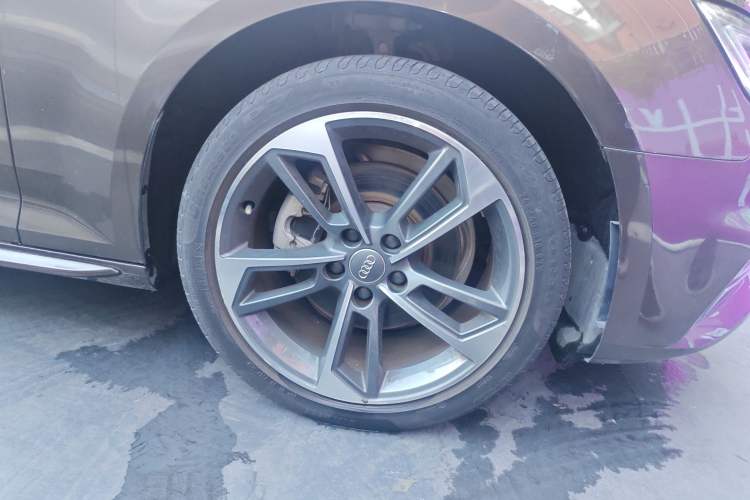 Used Audi A4L 2018 30th Anniversary Edition 40 TFSI Fashion Model