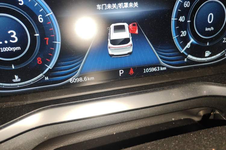 Used FORTHING T5 2018 300T DCT Smart Version