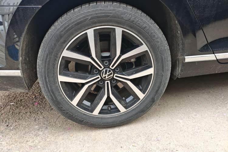 Used Volkswagen Magotan 2020 330TSI DSG Leading Model
