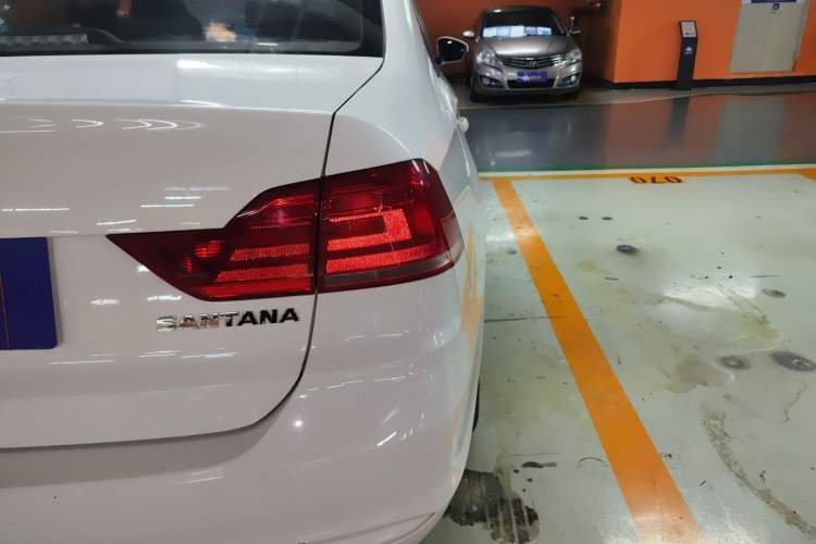 Used Volkswagen Santana 2021 1.5L Manual Fashion Edition