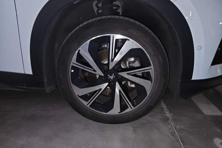 Used ARCFOX Alpha T5 2024 520 MAX