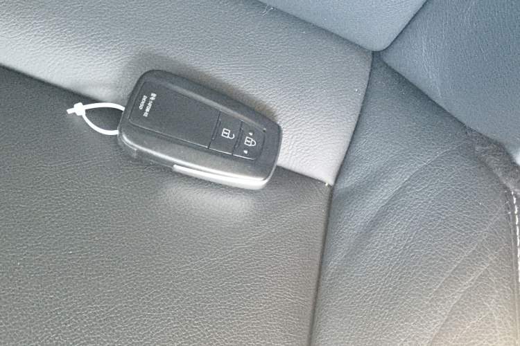 Used Toyota Wildlander 2021 2.0L CVT 4x4 Luxury Edition