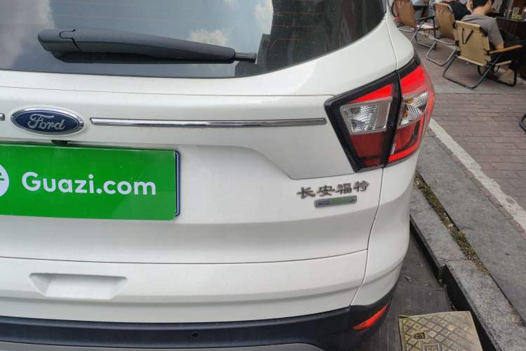 Used Ford Kuga 2018 Facelifted EcoBoost 180 Two-Wheel Drive Luxury Wing Edition
