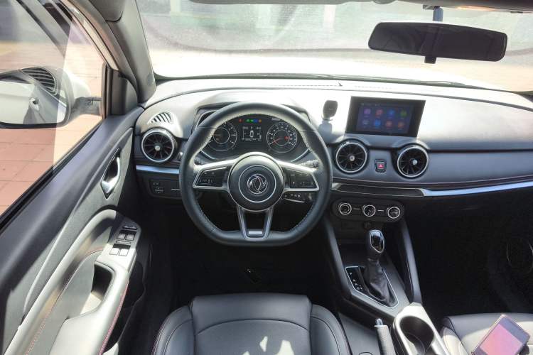 Used Dongfeng Fengon 500 2022 1.5L CVT Enjoyment Version Steering Wheel