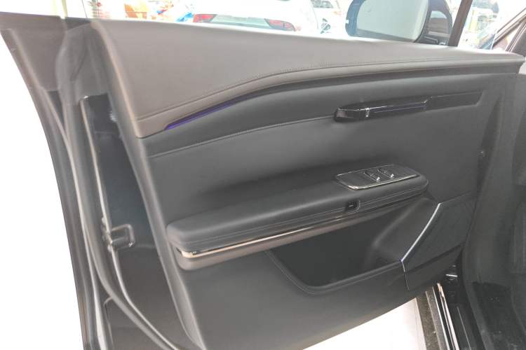 Used Hyptec HT 2023 670 Rear-Drive Ultra-High-Voltage NDA Version