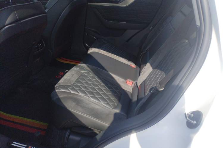 Used Hongqi HS5 2019 2.0T Smart Connect Flagship Edition
