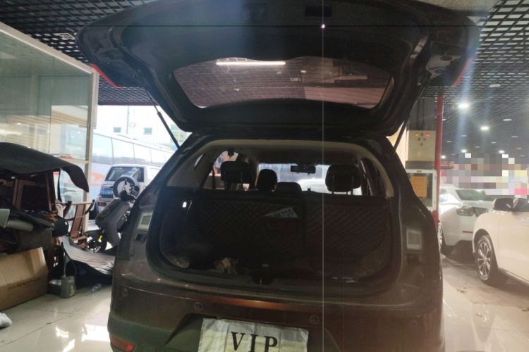 Used Baojun 560 2015 1.8L manual Comfort trim level