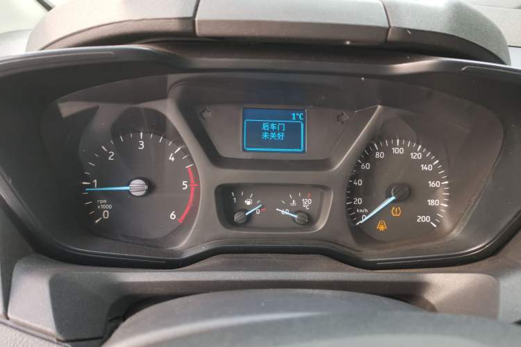 Used Ford Transit 2019 2.0T Diesel Multi-Purpose Commercial Vehicle Short Wheelbase Mid-Roof Design 6-Seater China VI Standard Instrument Cluster