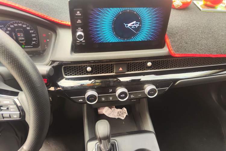 Used Honda Civic 2023 240TURBO CVT Dynamic Edition