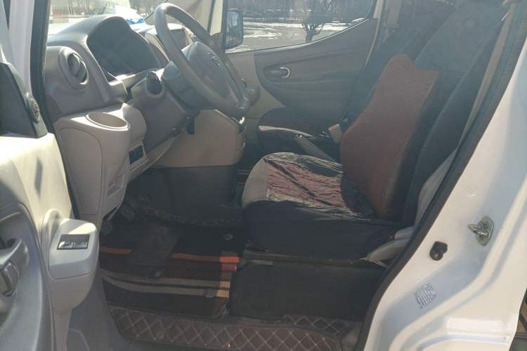 Used Nissan NV200 2016 1.6L Manual Luxury Model Left Front Seat