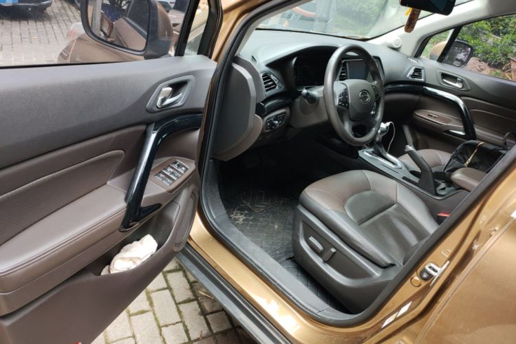 Used GAC Trumpchi GS4 2015 200T G-DCT Prestige Edition Driver Seat