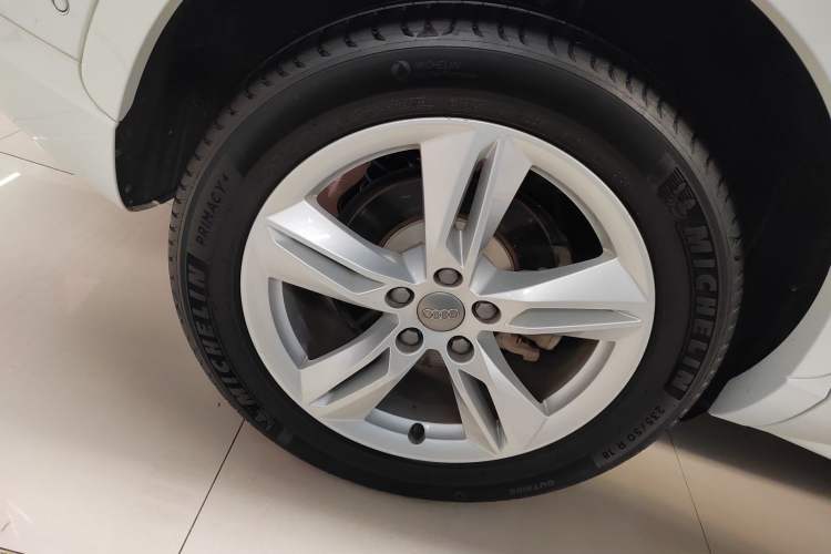 Used Audi Q3 2016 35 TFSI quattro all-wheel-drive style model
