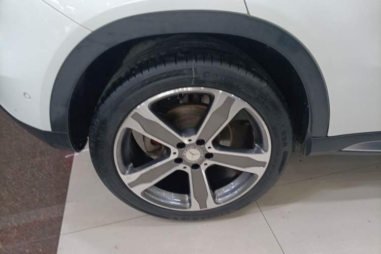 Used Mercedes-Benz GLA 2015 GLA 220 4MATIC Luxury Model
