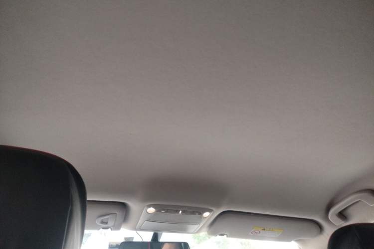 Used Nissan Murano 2019 2.5L XE Two-Wheel Drive Elite Version China VI Standard
