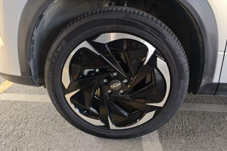 Used Chery Explore 06 C-DM 2024 Luxury Model Exterior 7