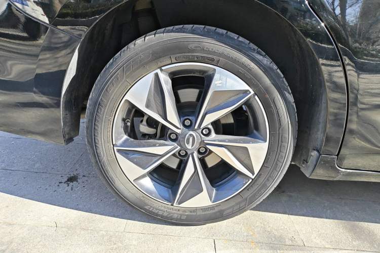 Used GAC Trumpchi M6 2021 270T DCT Elite Edition (7-seater)
