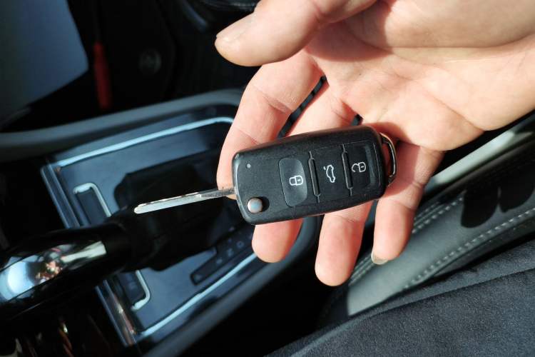 Used Volkswagen Bora 2014 1.6L Automatic Fashion Model Vehicle Key