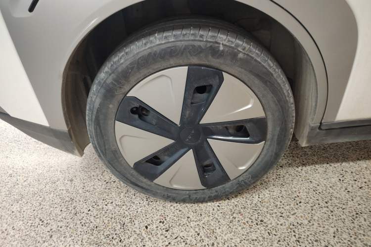 Used AION Y 2022 Plus 80 Enjoy Edition
