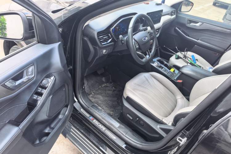 Used Ford Escape 2020 EcoBoost 245 Two-Wheel Drive Smart & Enjoyment Model