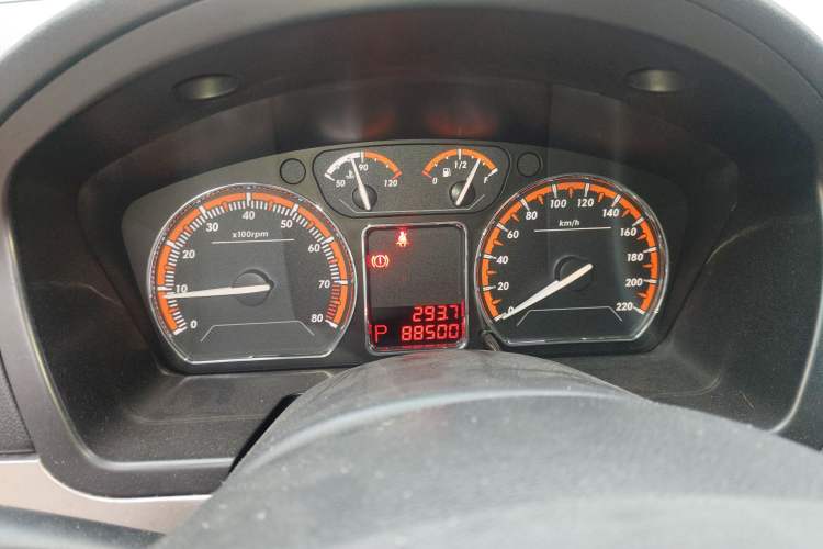 Used Lotus L5 2011 Sedan 1.6L Automatic Fashion Edition