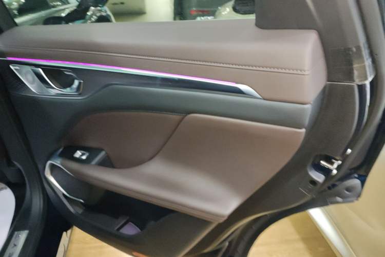 Used Wey Mocha New Energy 2023 Two-Wheel Drive Long-Range Version Interior 6