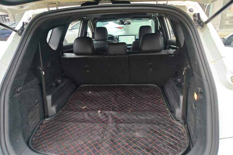 Used Dongfeng Fengon 580Pro 2020 280TGDI CVT Yuling Edition Trunk