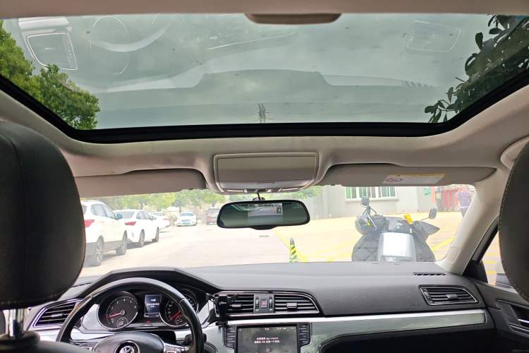 Used Volkswagen Lamando 2018 280TSI DSG Comfort Edition
