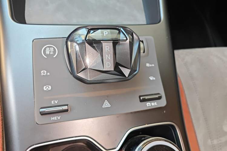 Used BYD Song Pro New Energy 2025 Second-Generation DM-i 115KM Overachiever Trim