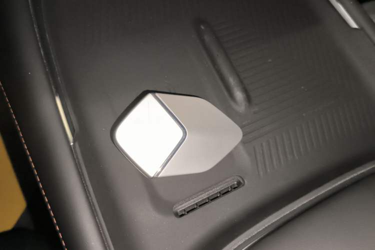 Used Deepal S07 2023 200Max Range-Extended Version