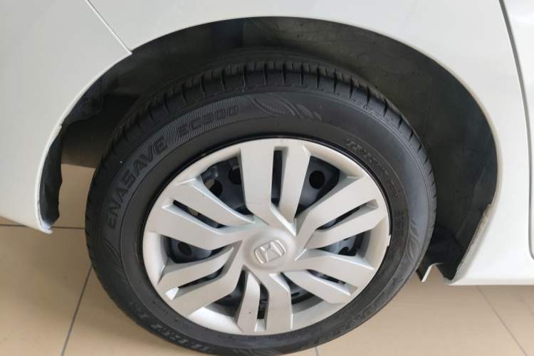 Used Honda Fit 2016 1.5L LXS CVT Comfort Sunroof Version
