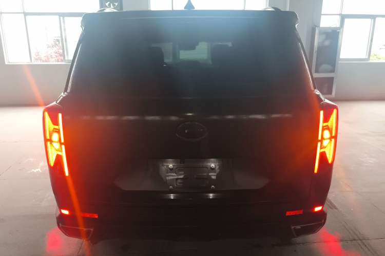 Used GAC Trumpchi GS8 2022 Linghang Series 2.0 TGDI Two-Wheel-Drive Luxury Smart Connectivity Version (7 Seats) Rear