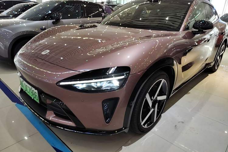 Used Xiaomi Auto YU7 2025 Ultra-Long Range High-Performance All-Wheel-Drive Max Edition