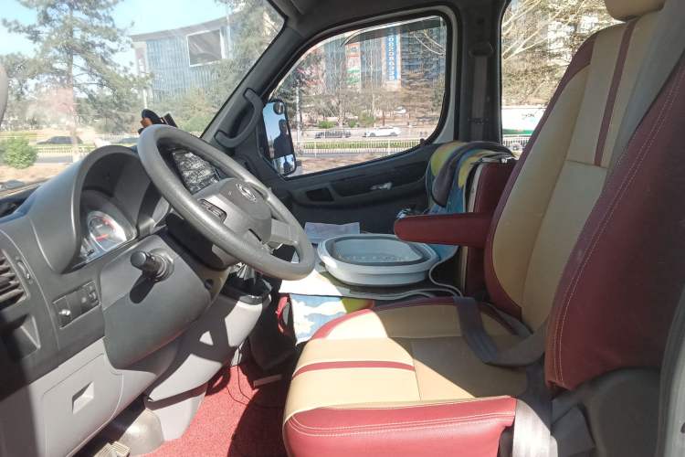 Used Dongfeng Yufeng 