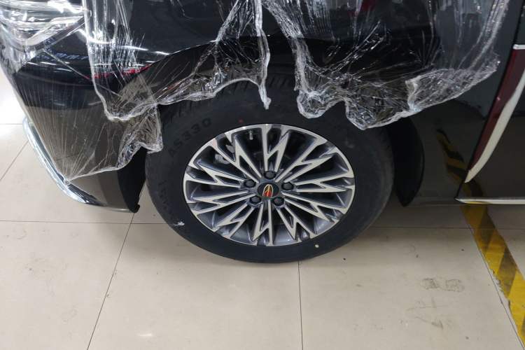 Used Hongqi H5 2024 2.0T Automatic Smart Connect Flagship Edition

