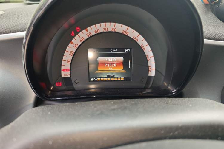 Used smart fortwo 2019 0.9T 66 kW Yufeng Blue Special Edition China V Standard
