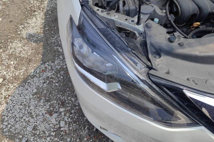 Used Nissan Sylphy 2022 Classic 1.6XL CVT Luxury Edition Right Front Headlight