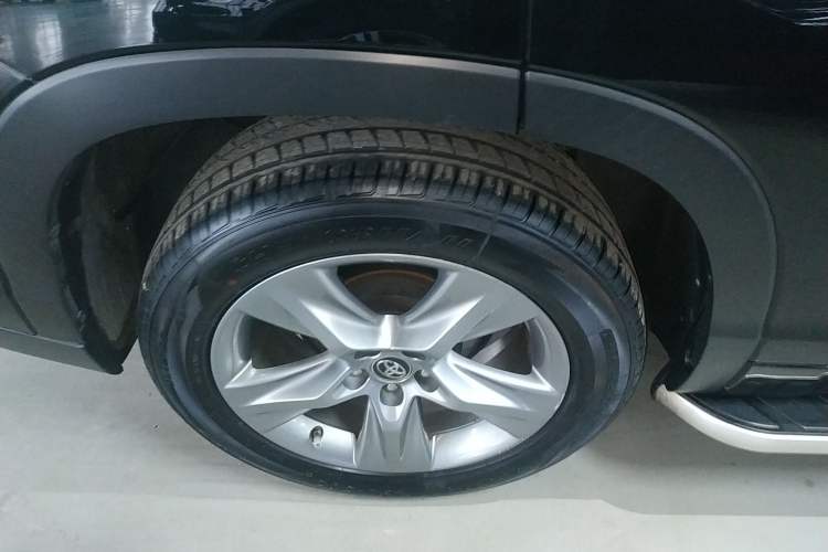 Used Toyota Highlander 2018 2.0T Four-Wheel Drive Ultimate Edition 7-Seater Emission Standard China V
