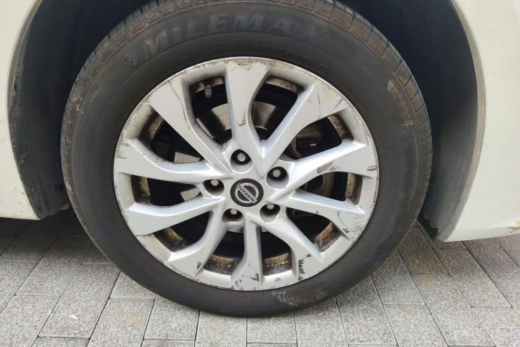 Used Nissan Sylphy 2021 Classic 1.6XL CVT Luxury Edition Right Front Wheel Hub