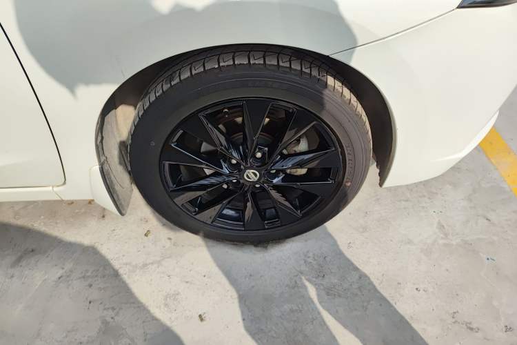 Used Nissan Lannia 2019 1.6L CVT Smart Connect Smart Cool Version China VI Standard
