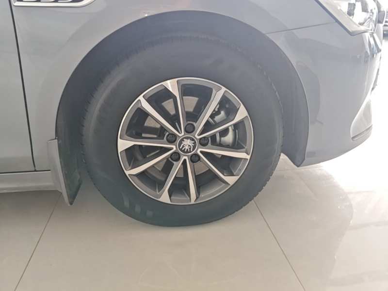 Used BYD Qin PLUS 2024 HONOR Edition DM-i 55KM Leading Model — 25