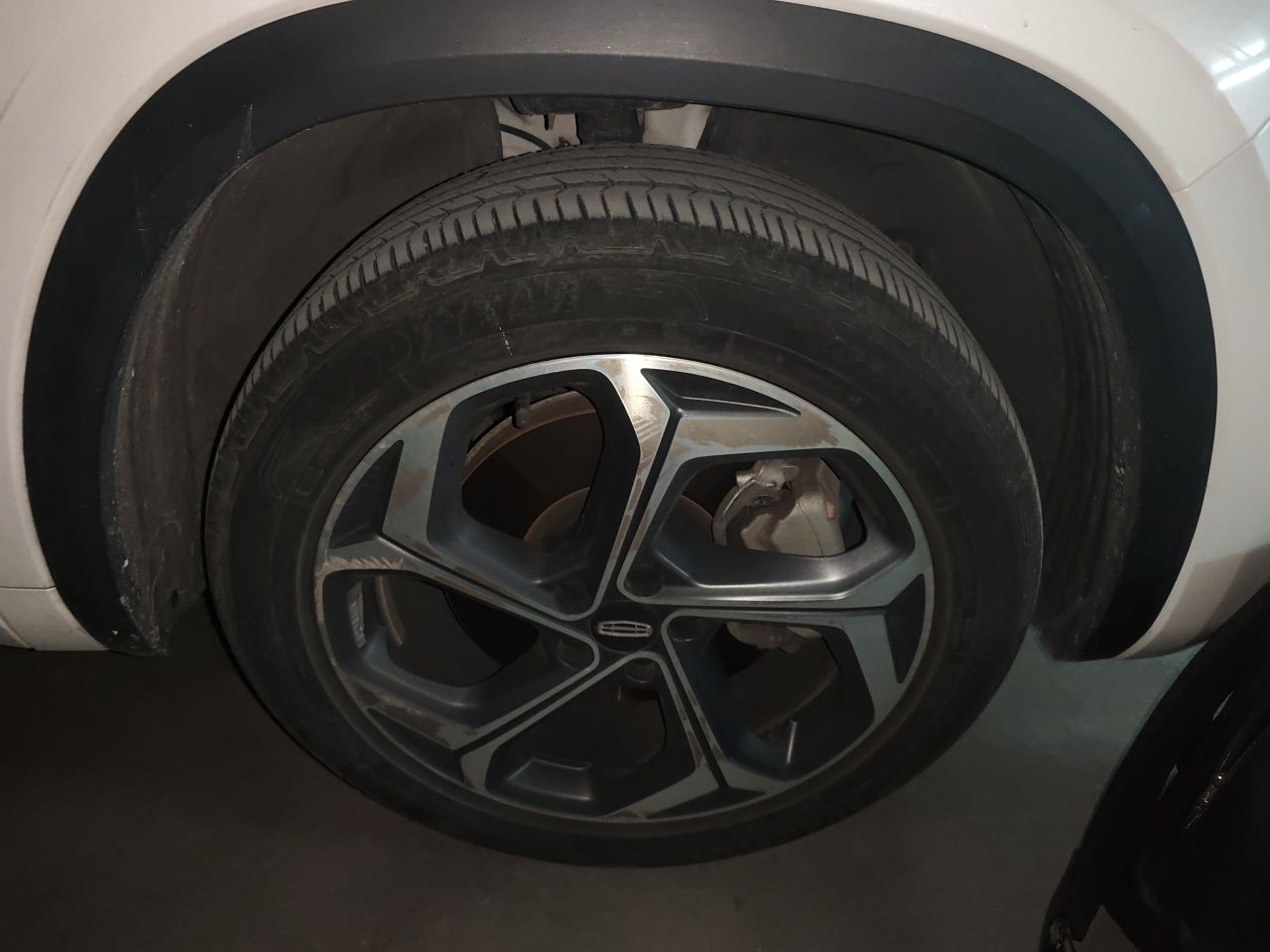 Geely Auto Monjaro L 2021 2.0TD High-Power Automatic All-Wheel Drive Luxury Version — снимка 8