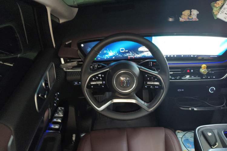 Used Buick Century 2023 2.0T Seven-Seater Yinshi Edition