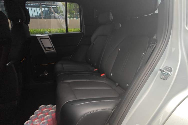 Used iCAR V23 2025 501 Four-Wheel Drive Intelligent Driving Version Left Rear Seat