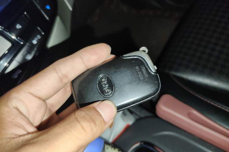 Used BYD S7 2015 2.0T Upgraded Automatic Flagship Version Vehicle Key