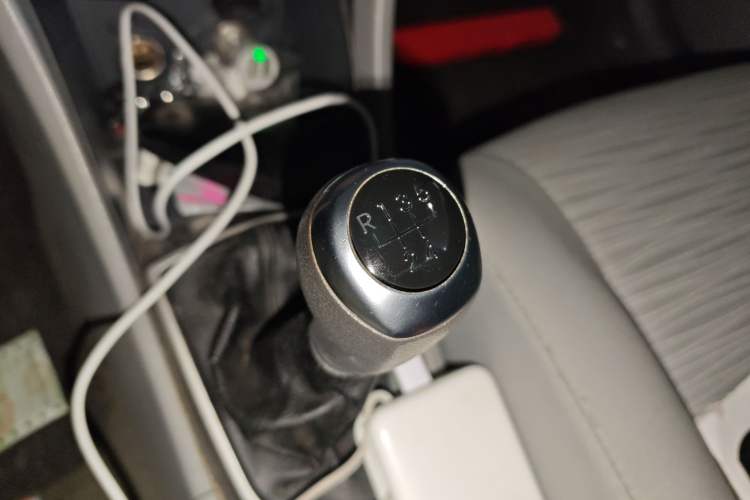 Used Hyundai Verna (older generation) 2014 1.4L Manual Smart GLS Trim
