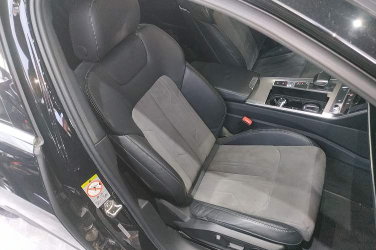 Used Audi A6L 2022 40 TFSI Luxury Dynamic Model